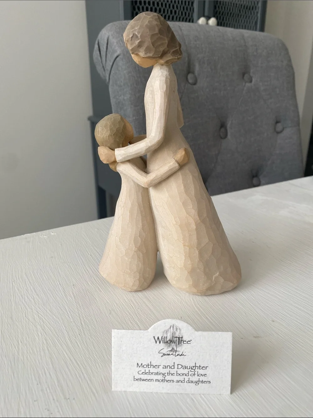 Willow Tree Mother & Daughter Figurine - Celebrating the Bond of Love
